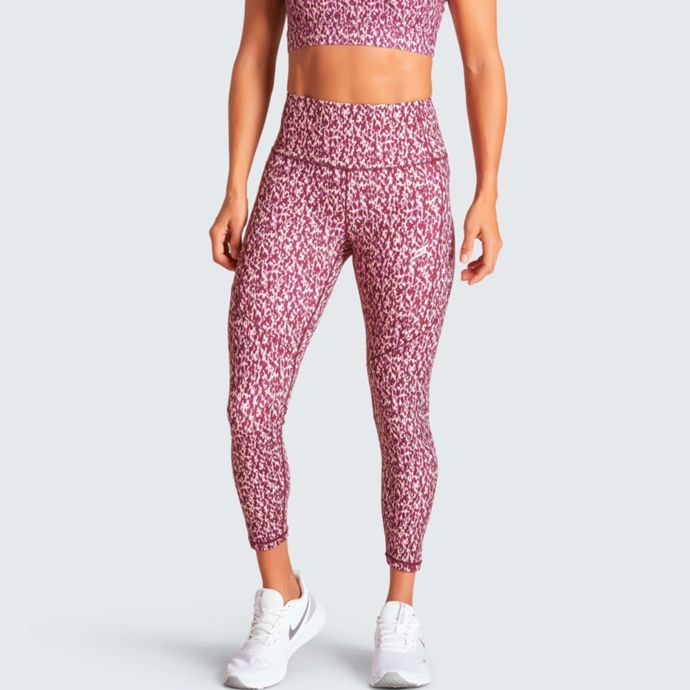🌟NWT Excel + Leggings from DoYouEven Size L